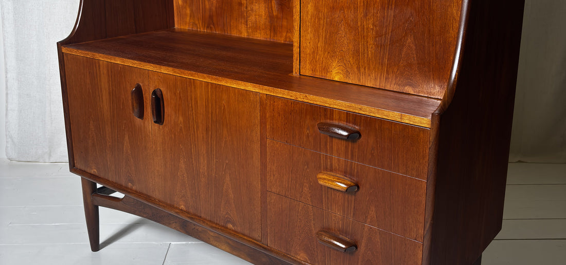 The Ultimate Guide to G Plan Furniture: History, Identification & Collecting