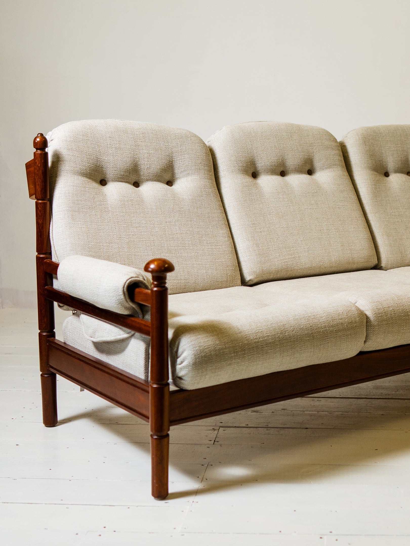 Vintage Chairs & Sofas