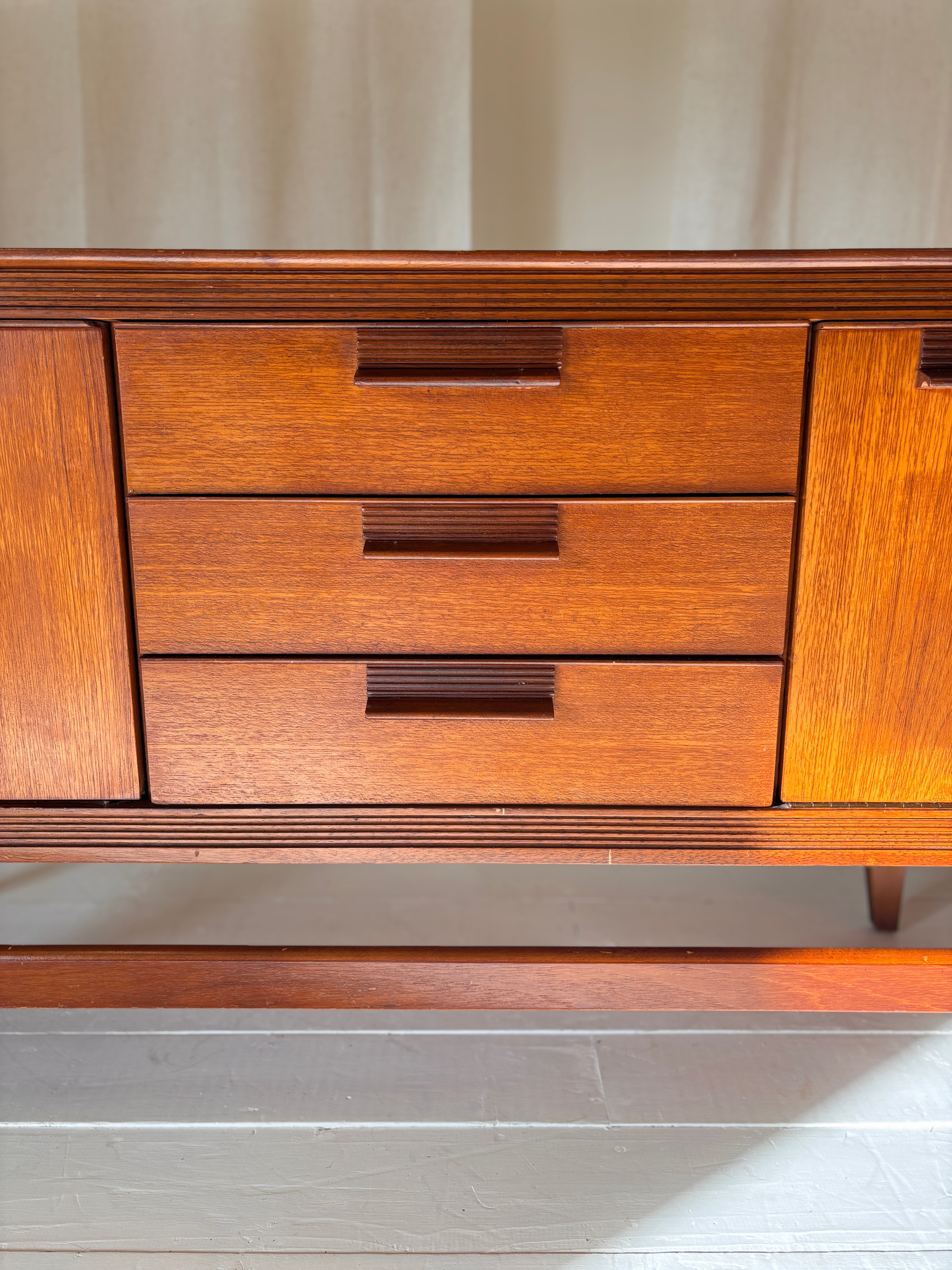 Beautility Side Board