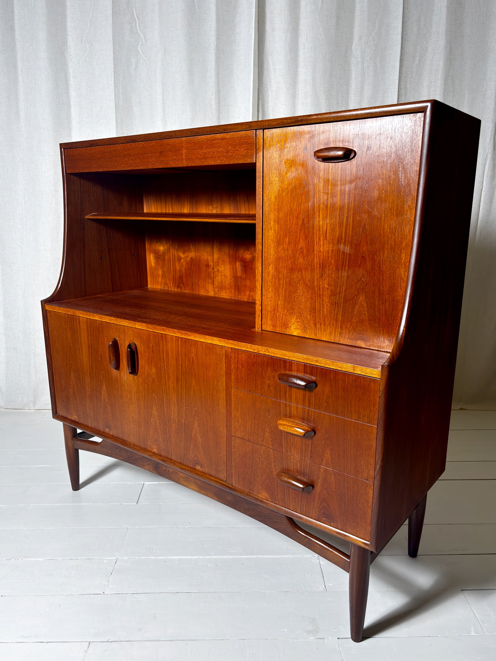 G-Plan Highboard