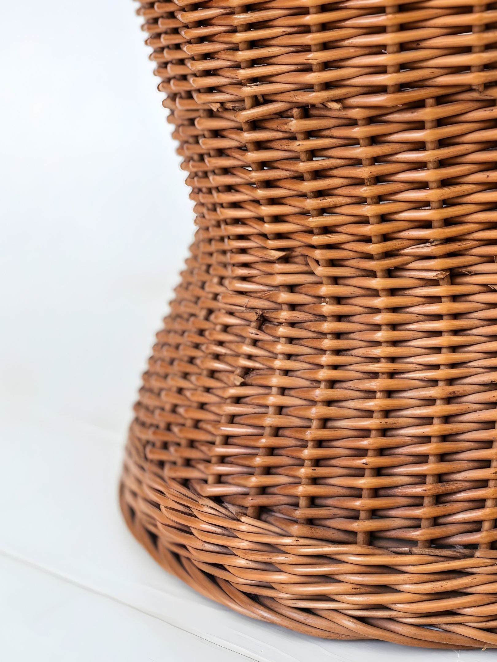 Rohe Noordwolde ‘Peacock’ Style Rattan Lounge Chair