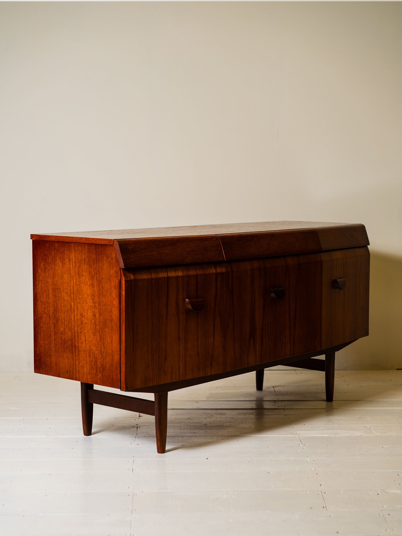 Mid-Century Teak Credenza (Elliotts of Newbury, 1960s)