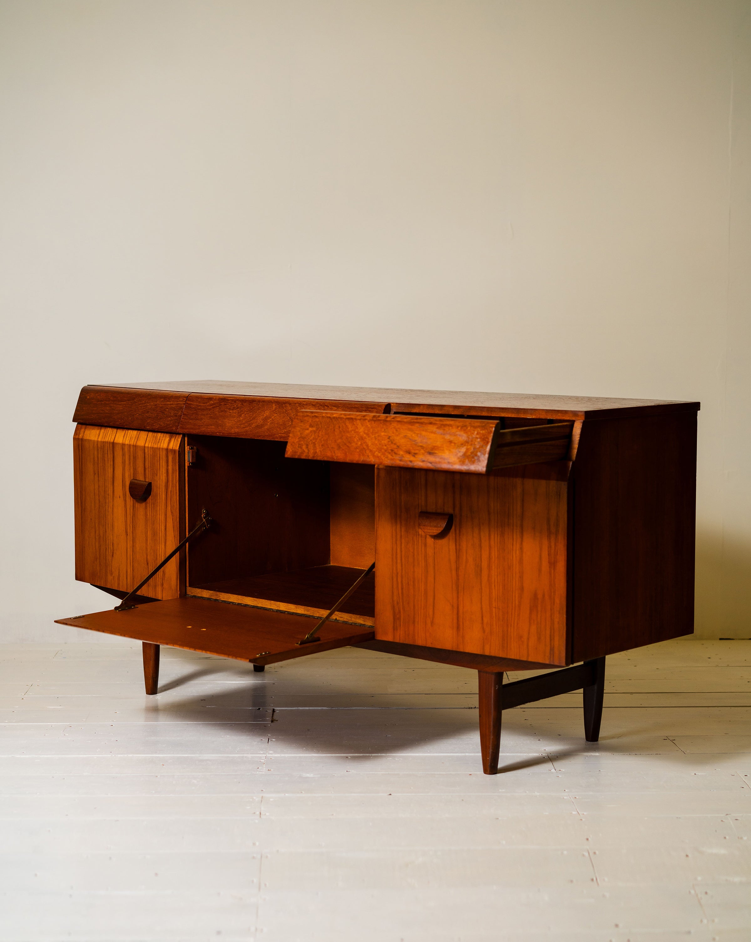 Mid-Century Teak Credenza (Elliotts of Newbury, 1960s)