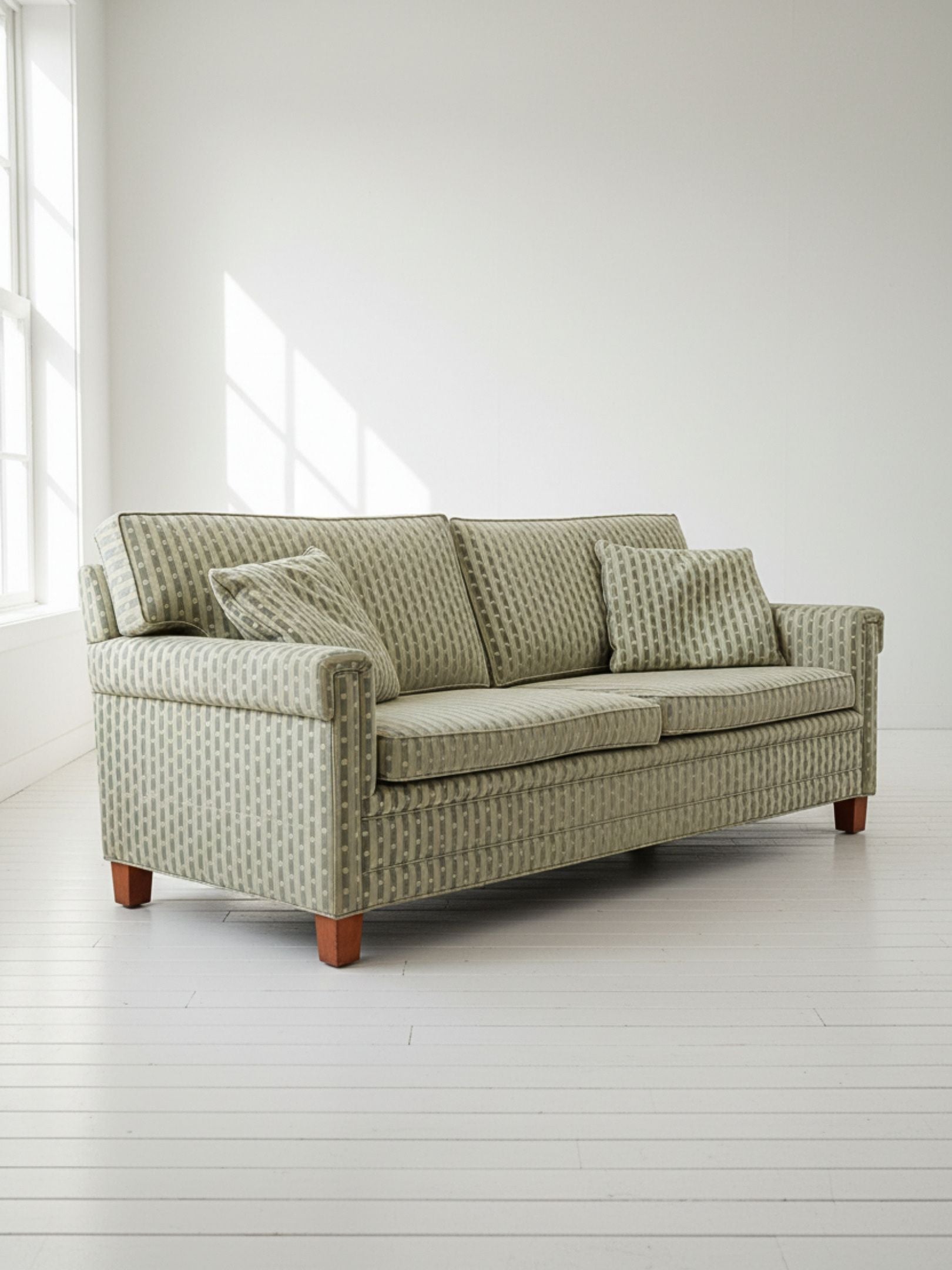 20th Century Upholstered Three-Seater Settee / Sofa
